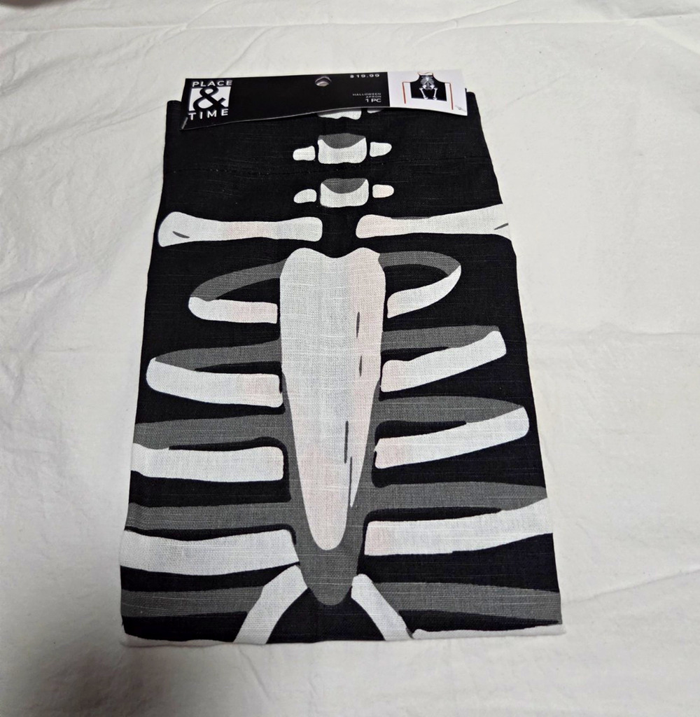 Place & Time Halloween Skeleton Bib Apron 26x34 Black/White/Gray